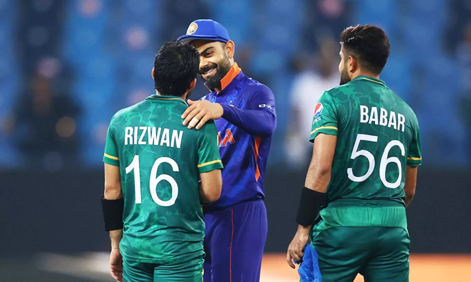 ചരിത്രം വഴിമാറി; ലോകകപ്പിൽ ആദ്യമായി ഇന്ത്യയെ വീഴ്​ത്തി പാകിസ്​താൻ