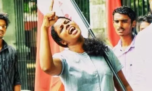 എസ്​.എഫ്​.ഐയിലെ ആർ.എസ്​.എസുകാരെ തിരിച്ചറിയണം