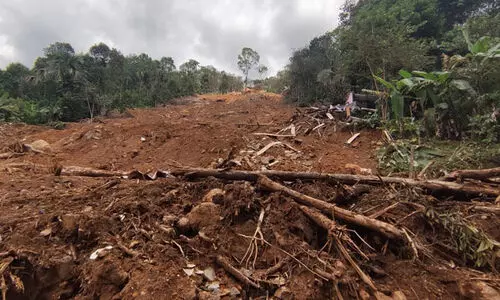 കൊക്കയാറിൽ വീണ്ടും ഉരുൾപൊട്ടി; ആശങ്ക സാഹചര്യമില്ല