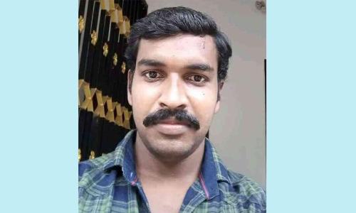 ആശാരിപ്പണിയിൽ ഏർപ്പെട്ടിരുന്ന യുവാവ് മിന്നലേറ്റ് മരിച്ചു