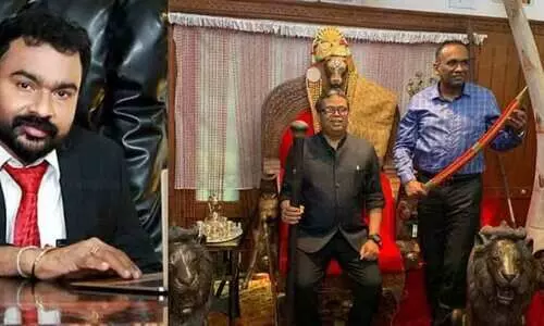 കൗതുകംകൊണ്ടാണ് ബെഹ്റയും മനോജ് എബ്രഹാമും മോൻസന്‍റെ വീട്ടിൽ പോയതെന്ന്​ ഡി.ജി.പി ഹൈകോടതിയിൽ