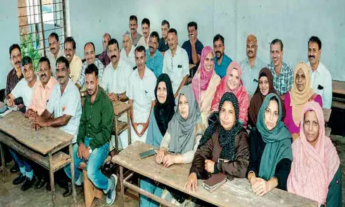 Alumni of Pullangode GHSC meet