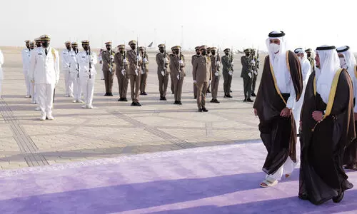 അമീര്‍ സൗദിയിൽ: ഗ്രീന്‍ ഇനീഷ്യേറ്റിവ് സമ്മേളനത്തിൽ   പ​ങ്കെടുക്കും