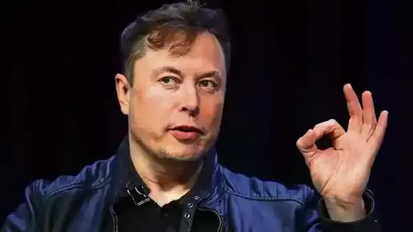 മനുഷ്യരുമായി ചൊവ്വയിലേക്ക്​ കുതിക്കും; സ്റ്റാർഷിപ്പുകളുടെ ചിത്രങ്ങൾ പങ്കുവെച്ച്​ ഇലോൺ മസ്​ക്​