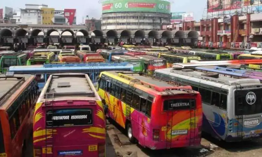 ബസ് ചാർജ് വർധിപ്പിക്കാതെ മുന്നോട്ട് പോകാനാകില്ലെന്ന് ഉടമകൾ; സംസ്ഥാനത്ത് നവംബര്‍ ഒമ്പതു മുതല്‍ അനിശ്ചിതകാല സമരം