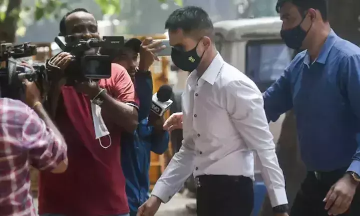 ആര്യൻ ഖാൻ കേസിലെ കൈക്കൂലി ആരോപണം; സമീർ വാങ്കഡെയെ നാളെ ചോദ്യം ചെയ്യും