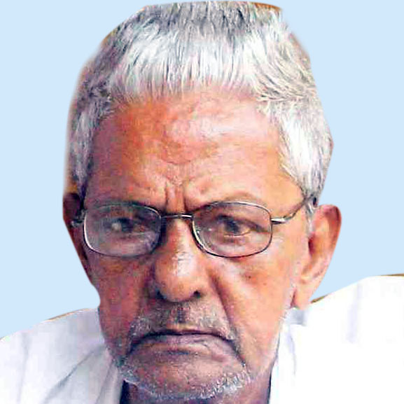 ശ്രീ​ധ​ര​പ്പ​ണി​ക്ക​ര്‍