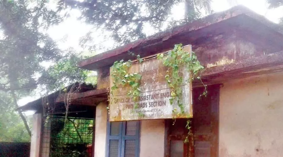 പൊതുമരാമത്ത് എൻജിനീയർ കാര്യാലയം അപകടാവസ്​ഥയിൽ