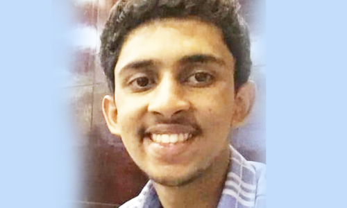 ബി​രു​ദാ​ന​ന്ത​ര​ പ​രീ​ക്ഷ: അ​രു​ൺ റോ​യി​ക്ക് ര​ണ്ടാം റാ​ങ്ക്