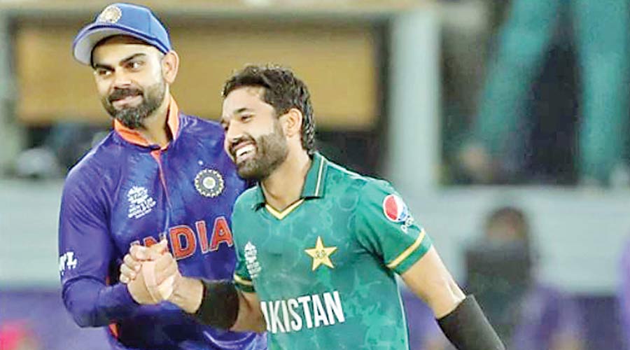 ഇനി വേണോ ഇന്ത്യ–പാക് ക്രിക്കറ്റ്? ഇനി വേണോ ഇന്ത്യ–പാക് ക്രിക്കറ്റ്?