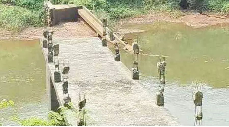 ഉദ്ഘാടനത്തിനു മു​േമ്പ പാലം തകർന്നു;  കരാറുകാരനും എൻജിനീയർമാർക്കുമെതിരെ വിജിലൻസ് കേസ്