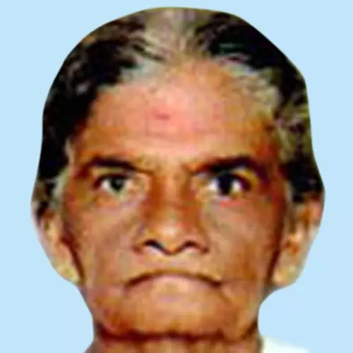 ശാ​ര​ദ​യ​മ്മ