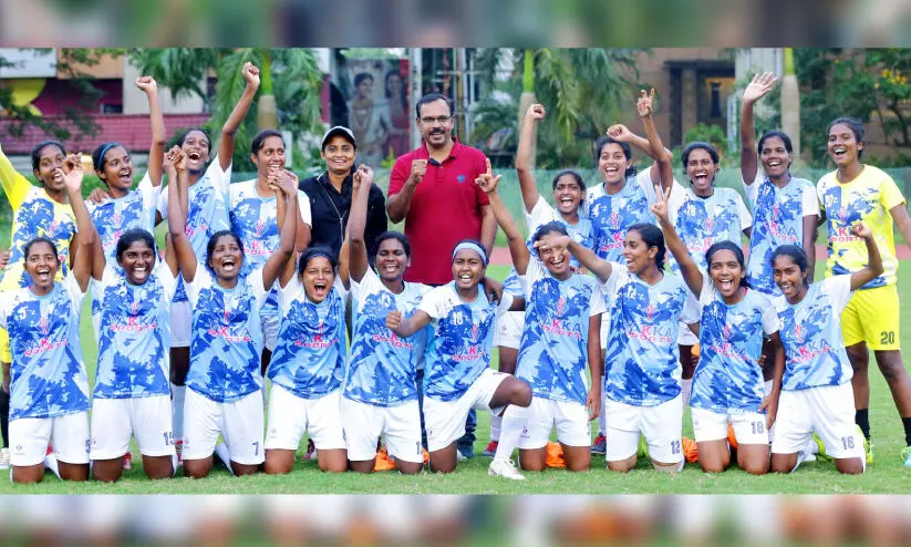 women senior football 2021