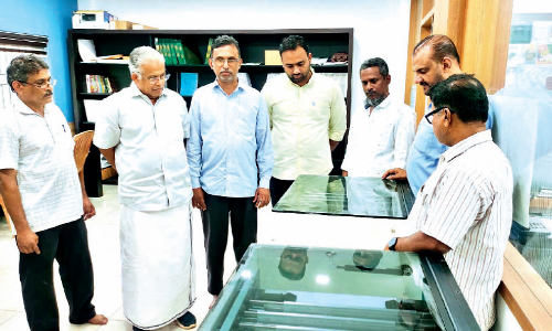 കാ​ഴ്ച​പ​രി​മി​ത​ർ​ക്ക്​ വെ​ളി​ച്ച​മേ​കാ​ൻ ബ്രെ​യി​ൽ പ്ര​സ്​ ഒ​രു​ങ്ങി