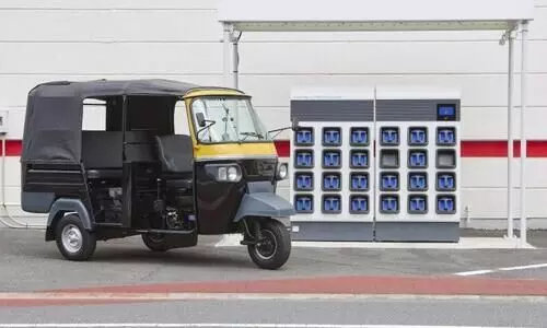 Honda to commence battery sharing service for e-three wheelers in India next year