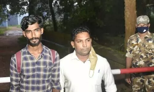 താഹ ഫസൽ വീട്ടിലെത്തി