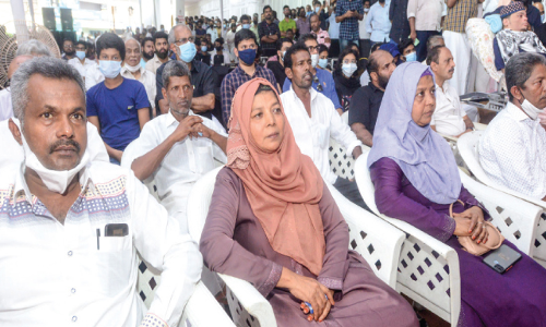 Wariyankunnaths family came from Pothannur, Tamil Nadu