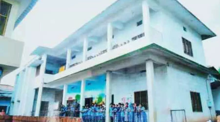 ഈ സർക്കാർ വിദ്യാലയം നാളെ തുറക്കില്ല ഈ സർക്കാർ വിദ്യാലയം നാളെ തുറക്കില്ല