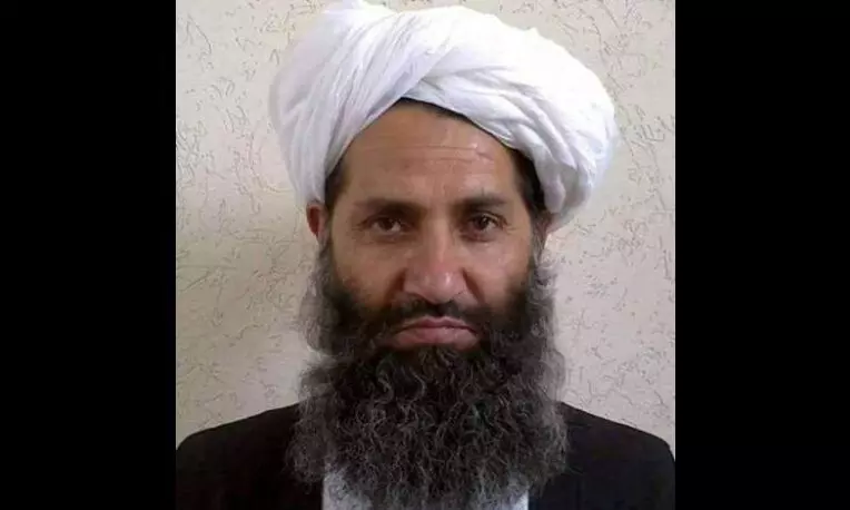 മരിച്ചുവെന്ന അഭ്യൂഹങ്ങൾക്കിടെ ഹിബത്തുല്ല അഖുൻസാദ പൊതുവേദിയിൽ മരിച്ചുവെന്ന അഭ്യൂഹങ്ങൾക്കിടെ ഹിബത്തുല്ല അഖുൻസാദ പൊതുവേദിയിൽ