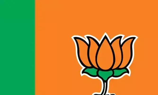 പിരിച്ച പണം എവിടെ, സൗജന്യ ലാപ്ടോപ്പ് പദ്ധതി തട്ടിപ്പാണെന്ന്​ തെളിഞ്ഞു - ബി.ജെ.പി