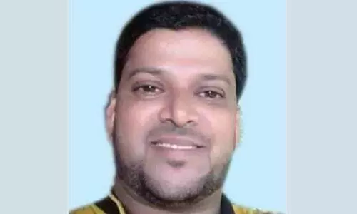 തെയ്യം കലാകാരൻ ലോറിയിടിച്ച്​ മരിച്ചു