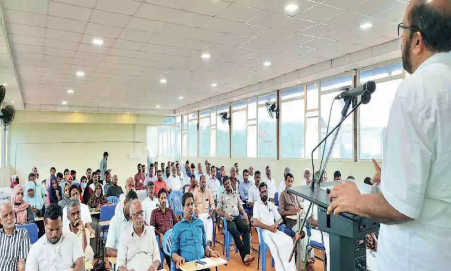 സി.പി.എമ്മും ഇടതുമുന്നണിയും സാമുദായിക ധ്രുവീകരണം നടത്തുന്നു –ഹമീദ് വാണിയമ്പലം