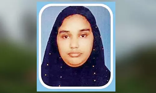 വൃ​ക്ക​ക​ൾ ത​ക​രാ​റി​ലാ​യ വീ​ട്ട​മ്മ​ക്ക് വേ​ണം, സു​മ​ന​സ്സു​ക​ളു​ടെ സ​ഹാ​യം