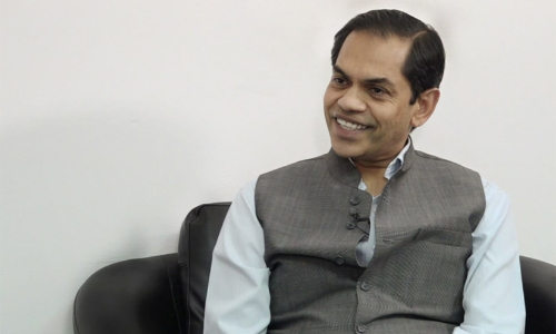 സഞ്ജയ് സുധീർ യു.എ.ഇയിലെ പുതിയ ഇന്ത്യൻ അംബാസഡർ സഞ്ജയ് സുധീർ യു.എ.ഇയിലെ പുതിയ ഇന്ത്യൻ അംബാസഡർ