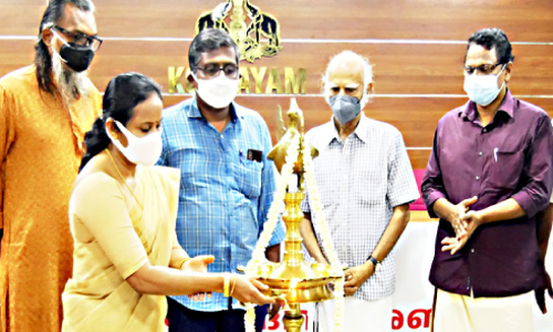 Government information should be provided in simple language - Vaikom Madhu