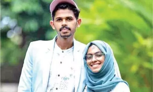 മഹറിൻെറയും പുതുവസ്​ത്രത്തിൻെറയും പണം നിർധനർക്ക്​; മാതൃകയായി ഇവരുടെ വിവാഹം