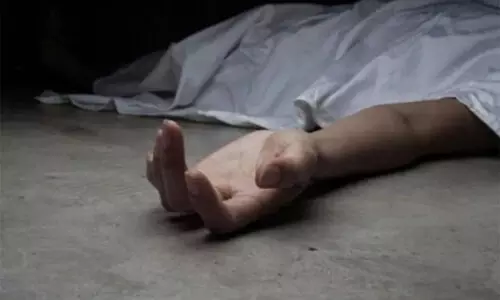 ആളൊഴിഞ്ഞ പറമ്പിൽ യുവാവിനെ മരിച്ച നിലയിൽ കണ്ടെത്തി