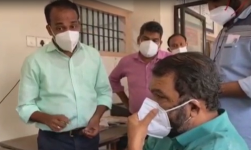 തിരുവനന്തപുരം പരീക്ഷാഭവനിൽ ഫോൺ എടുക്കുന്നില്ലെന്ന് പരാതി ;  മിന്നൽ സന്ദർശനം നടത്തി മന്ത്രി വി ശിവൻകുട്ടി