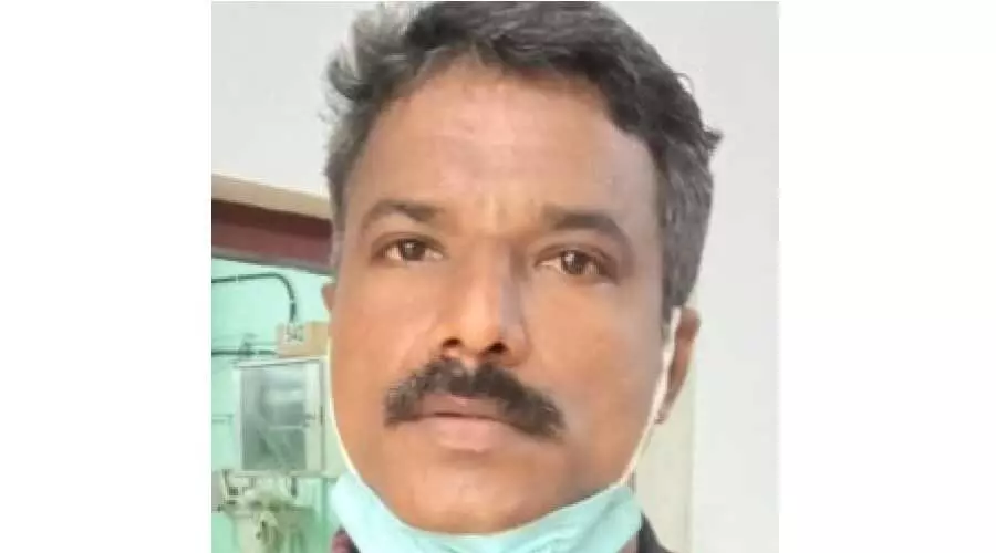 ഫുട്ബാൾ പറമ്പിൽ വന്നതിനെ ചൊല്ലി തർക്കം; യുവാവിനെ തലക്കടിച്ച് കൊലപ്പെടുത്താൻ ശ്രമിച്ചയാൾ പിടിയിൽ ഫുട്ബാൾ പറമ്പിൽ വന്നതിനെ ചൊല്ലി തർക്കം; യുവാവിനെ തലക്കടിച്ച് കൊലപ്പെടുത്താൻ ശ്രമിച്ചയാൾ പിടിയിൽ