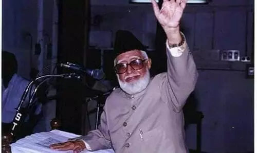 ഓരോ കൺകളിലും ജീവിതം ക​ണ്ടൊരാൾ