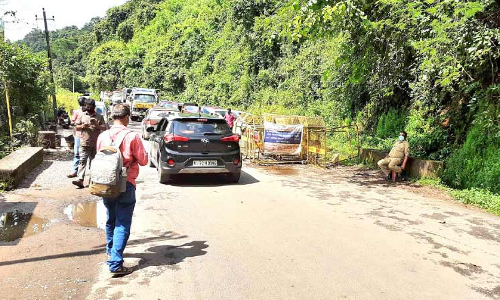 മാക്കൂട്ടം–ചുരംപാത യാത്രാനിയന്ത്രണത്തിന് അയവില്ല