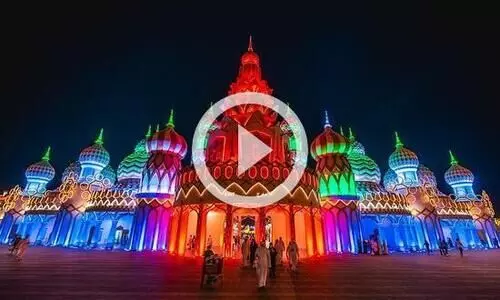 ദുബൈ ഗ്ലോബൽ വില്ലേജ്​ തുറന്നു, സന്ദർശക പ്രവാഹം; വീഡിയോ കാണാം