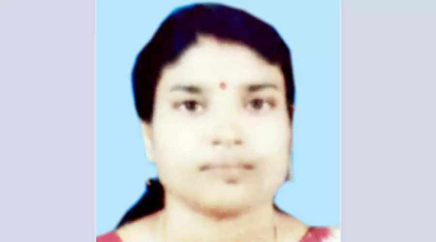 യുവതി കിണറ്റിൽ മരിച്ച നിലയിൽ യുവതി കിണറ്റിൽ മരിച്ച നിലയിൽ