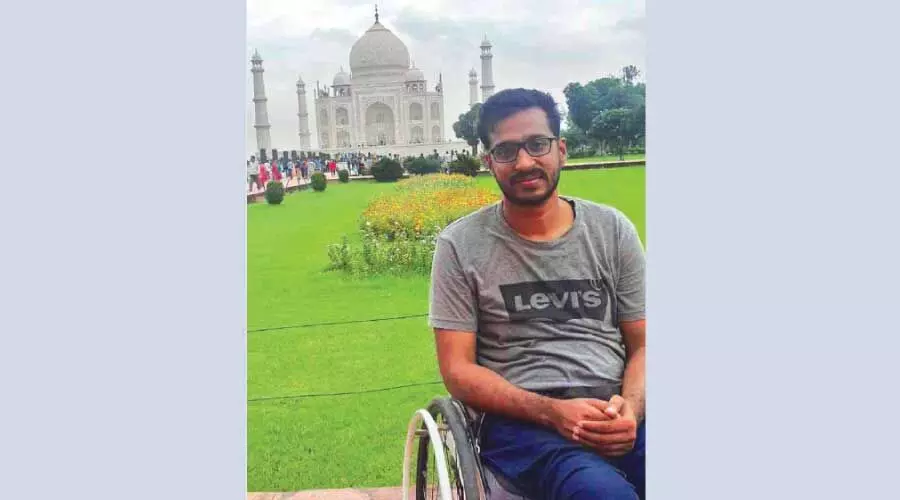 പരിമിതികളെ അതിജീവിച്ച് ഇസ്മായിൽ നാട് ചുറ്റലിൽ പരിമിതികളെ അതിജീവിച്ച് ഇസ്മായിൽ നാട് ചുറ്റലിൽ