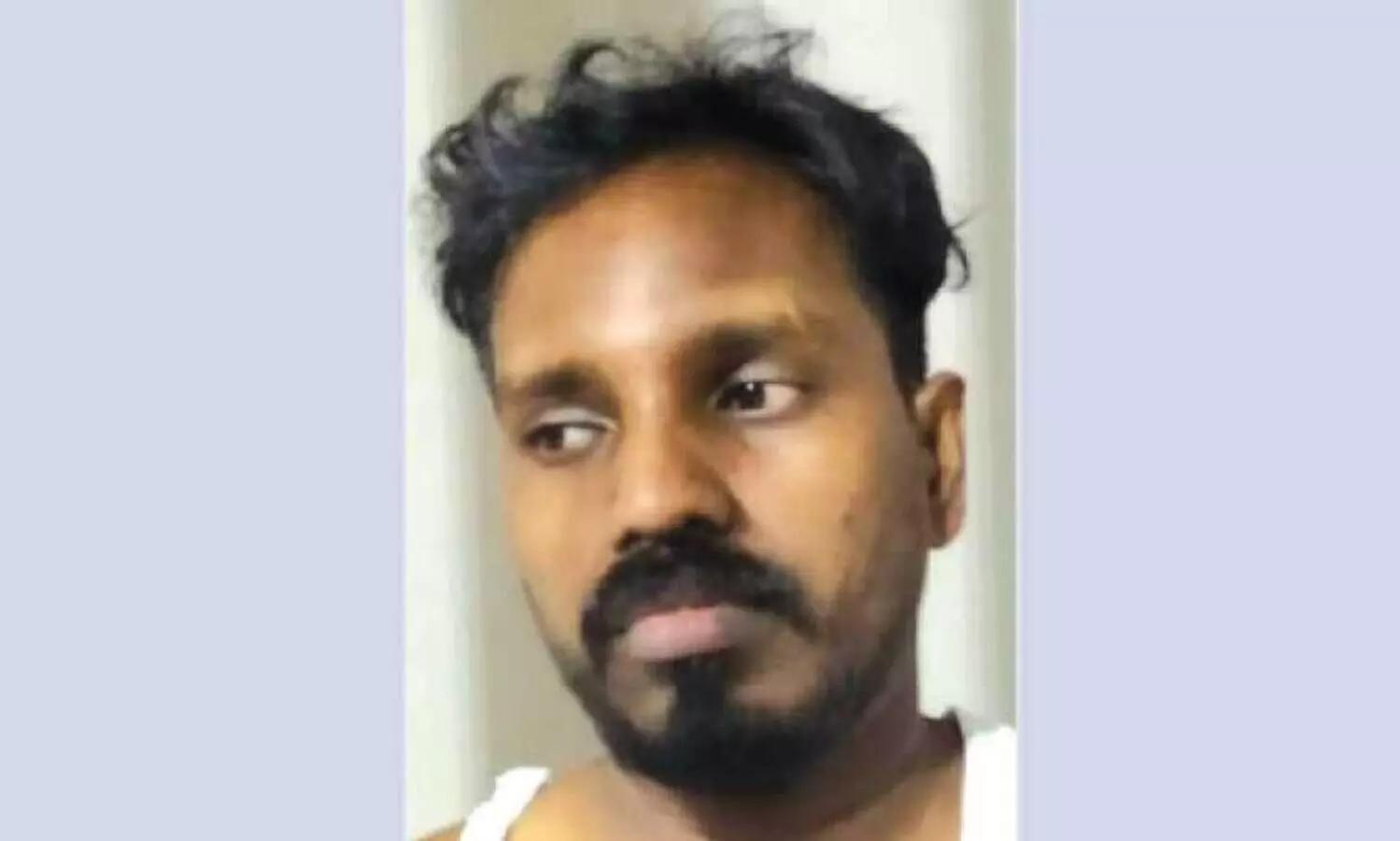 പ്രാ​യ​പൂ​ർ​ത്തി​യാ​കാ​ത്ത കു​ട്ടി​യെ പീ​ഡി​പ്പി​ച്ച കേ​സി​ൽ ടെ​ലി​കോം ക​മ്പ​നി ജീ​വ​ന​ക്കാ​ര​ൻ അ​റ​സ്​​റ്റി​ൽ