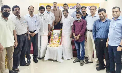 ഇ​​ന്ദി​​രാ​​ഗാ​​ന്ധി​​യു​​ടെ ജീ​​വി​​ത സ​​മ​​ർ​​പ്പ​​ണം രാ​​ജ്യ​​ത്തി​െൻറ ക​​രു​​ത്ത് –ഒ.​​​െഎ.​​സി.​​സി