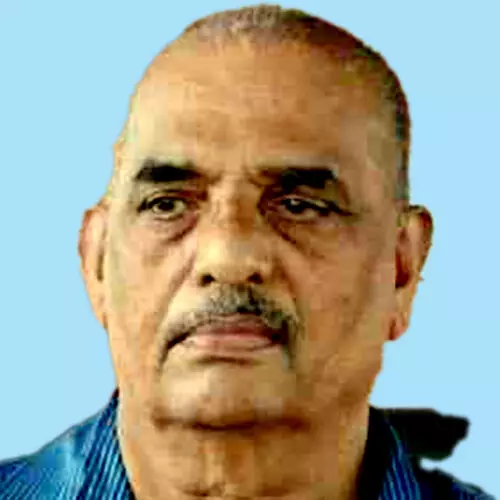 മ​ണി​ക​ണ്ഠ​ൻ നാ​യ​ർ