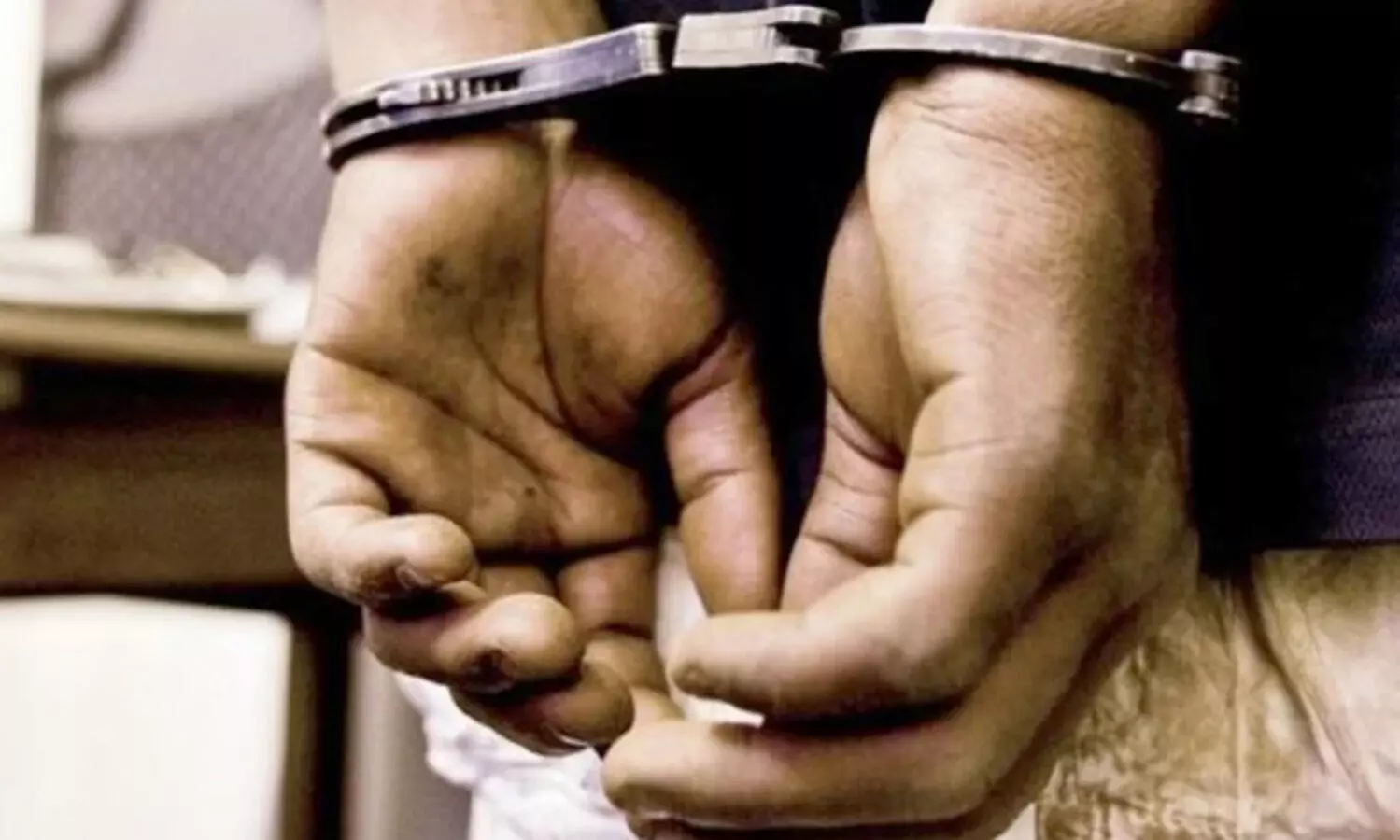 സ്റ്റുഡിയോയില്‍ നിന്ന് കാമറ മോഷ്ടിച്ചയാള്‍ അറസ്റ്റില്‍