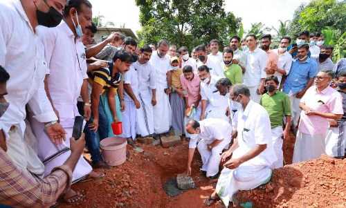 മറ്റുള്ളവന്‍റെ സങ്കടങ്ങൾ പരിഹരിക്കാനുള്ള പ്രവർത്തനമാണ് രാഷ്ട്രീയം -പ്രതിപക്ഷ നേതാവ്