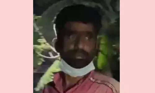 വീട്ടിൽകയറി അമ്മയെയും മകനെയും വെട്ടിപ്പരിക്കേല്‍പ്പിച്ചു