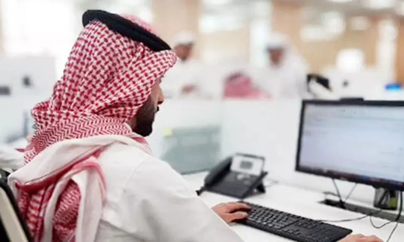 എട്ടു മണിക്കൂറിൽ കൂടുതൽ ജോലി അധിക വേതനം നൽകണം –തൊഴിൽ മന്ത്രാലയം