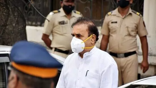 മഹാരാഷ്​ട്ര മുൻ മന്ത്രി അനിൽ ദേശ്​മുഖിനെ ജുഡീഷ്യൽ കസ്റ്റഡിയിൽ വിട്ടു