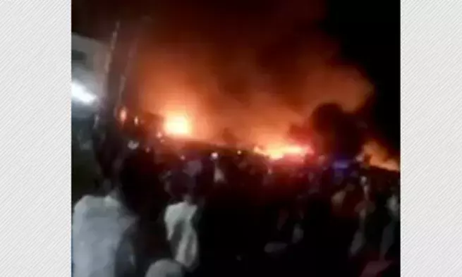 സിയാറ ലിയോണിൽ ഓയിൽ ടാങ്കറിന് തീപിടിച്ചു; 91 പേർ മരിച്ചു