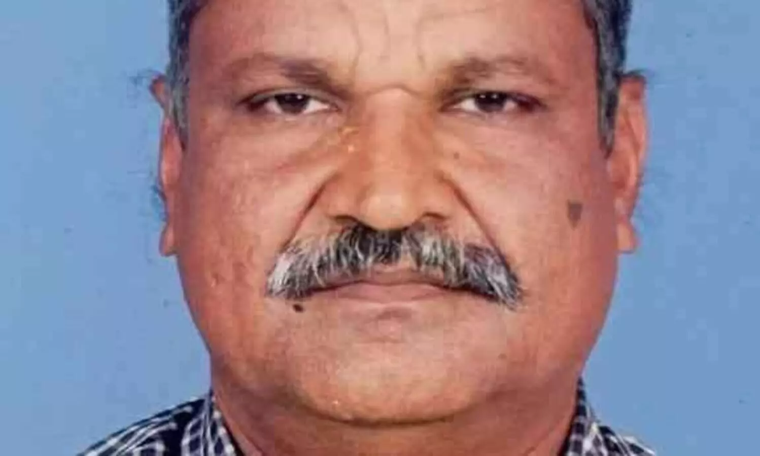 കാറിടിച്ച് ബൈക്ക് യാത്രികൻ മരിച്ചു; അപകടമുണ്ടാക്കിയ വാഹനം നിർത്താതെ പോയി