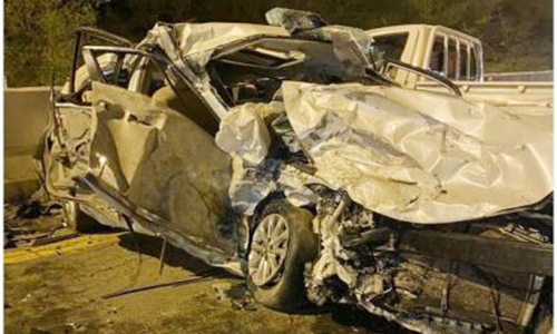 നാലു​ കാറുകൾ കൂട്ടിയിടിച്ച്​ രണ്ടുമരണം