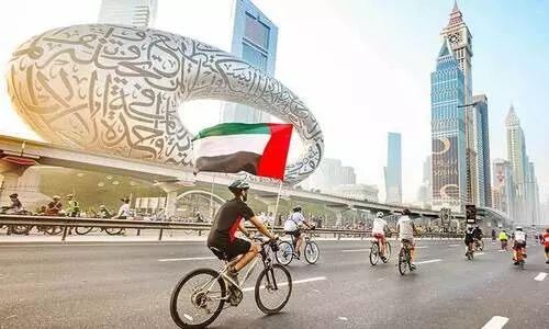 നഗരം കീഴടക്കി സൈക്കിളുകൾ; റോഡ്​ കൈയടക്കി റൈഡർമാർ